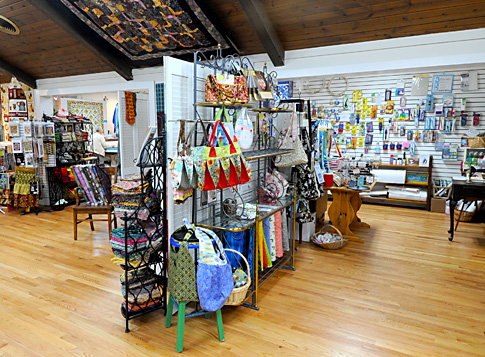 HeartSong Quilts is a family-run quilt shop with unique original fabric